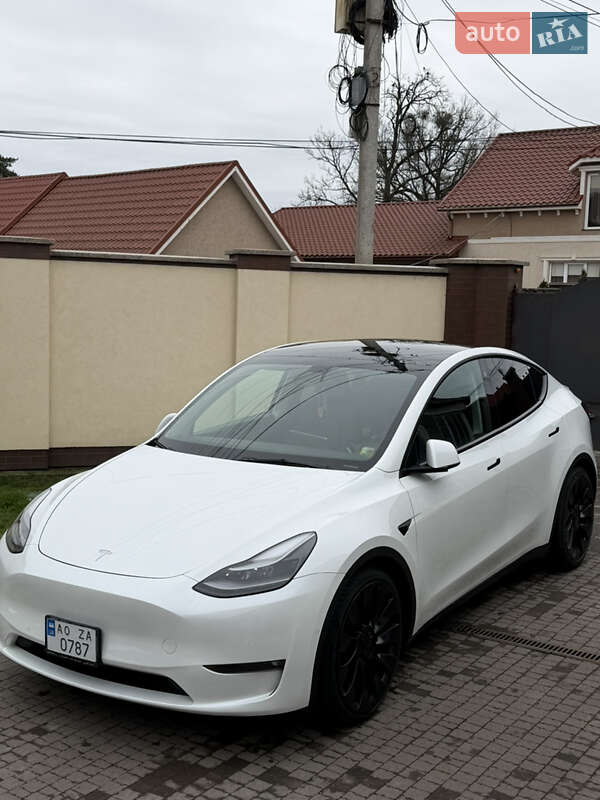 Внедорожник / Кроссовер Tesla Model Y 2022 в Виноградове фото 3 Внедорожник / Кроссовер Tesla Model Y 2022 в Виноградове