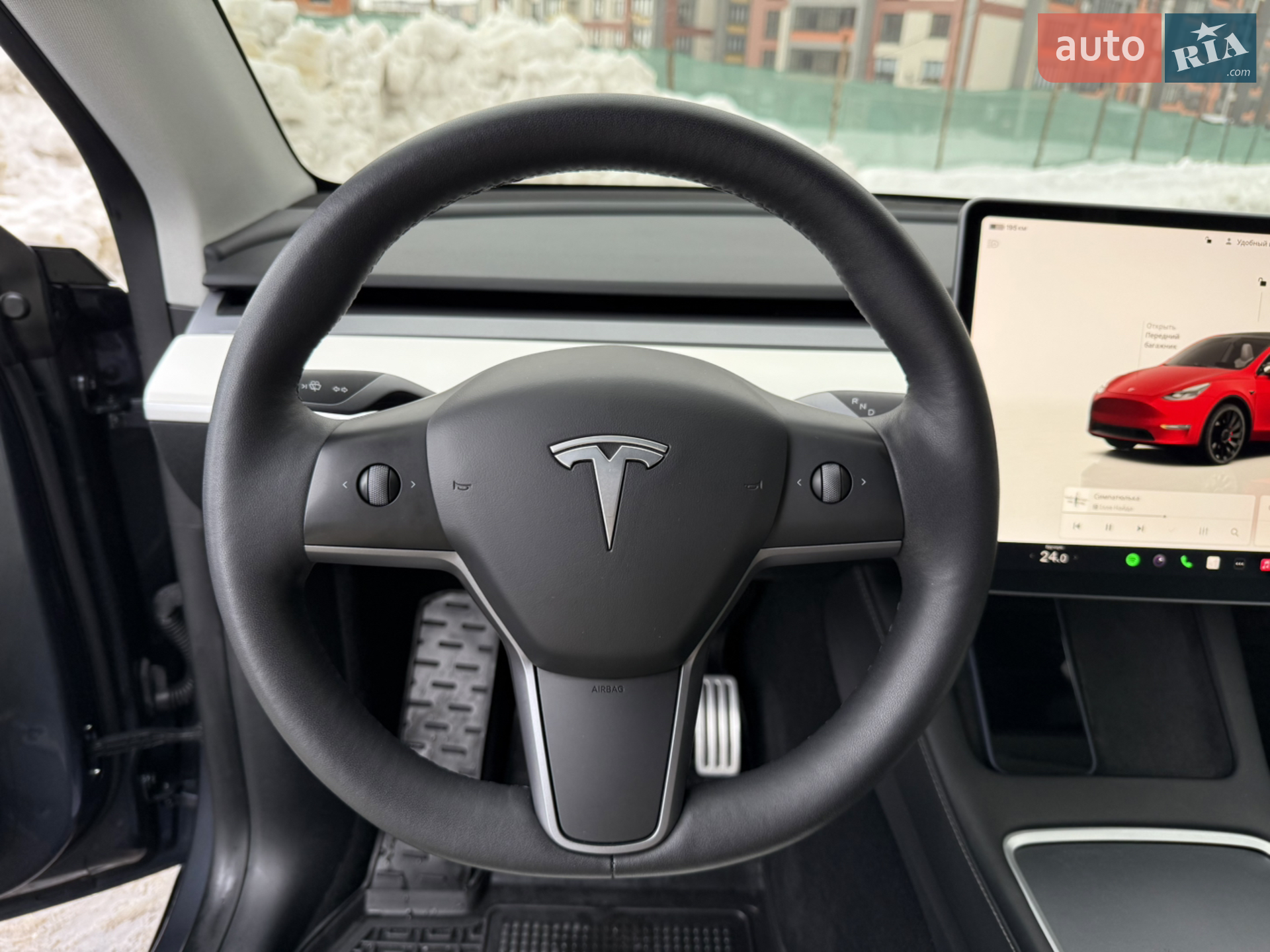 2022 Tesla Model Y - мініатюра 21