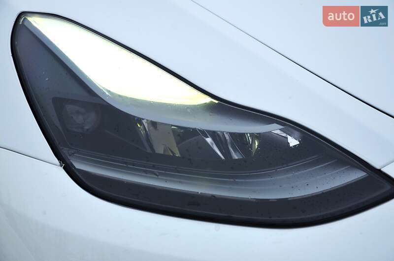 Позашляховик / Кросовер Tesla Model Y 2022 в Києві фото 4 Позашляховик / Кросовер Tesla Model Y 2022 в Києві