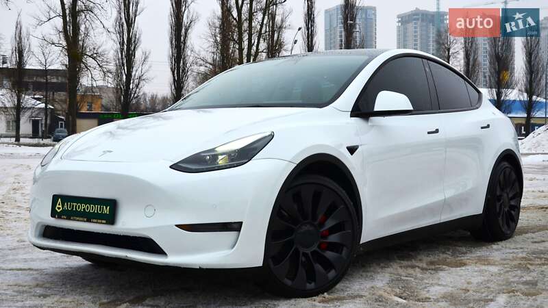 Tesla Model Y 2022