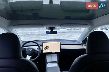 Внедорожник / Кроссовер Tesla Model Y 2023 в Киеве