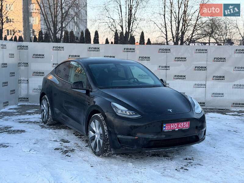Внедорожник / Кроссовер Tesla Model Y 2020 в Луцке