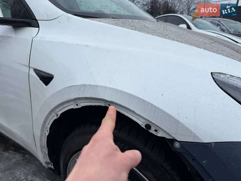 Позашляховик / Кросовер Tesla Model Y 2021 в Луцьку