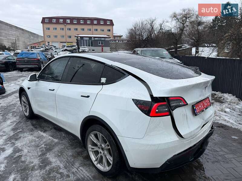 Позашляховик / Кросовер Tesla Model Y 2020 в Луцьку фото 3 Позашляховик / Кросовер Tesla Model Y 2020 в Луцьку