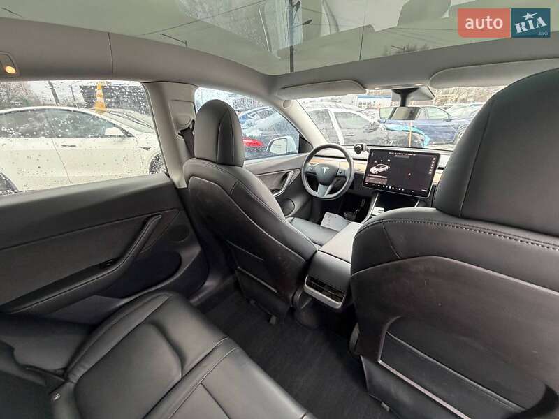 Позашляховик / Кросовер Tesla Model Y 2020 в Луцьку фото 11 Позашляховик / Кросовер Tesla Model Y 2020 в Луцьку
