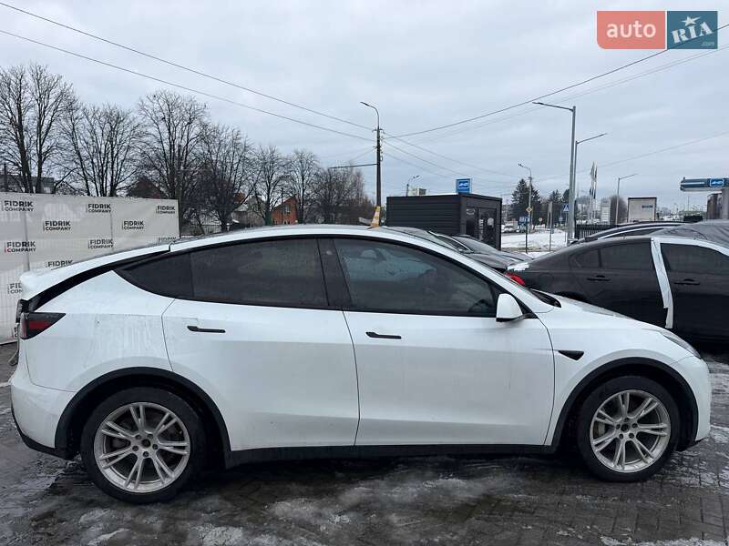 Позашляховик / Кросовер Tesla Model Y 2020 в Луцьку фото 16 Позашляховик / Кросовер Tesla Model Y 2020 в Луцьку