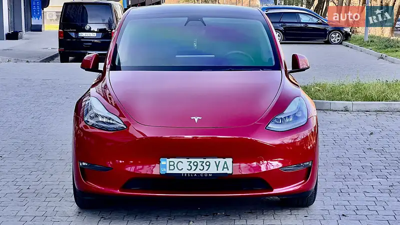 Tesla Model Y 2021