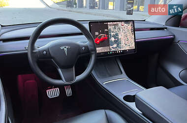 Позашляховик / Кросовер Tesla Model Y 2021 в Львові