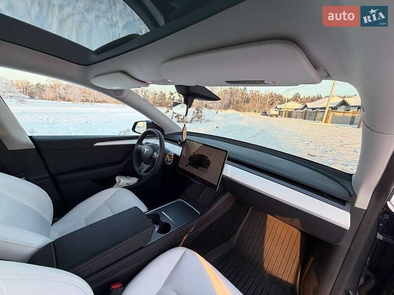 Позашляховик / Кросовер Tesla Model Y 2022 в Ірпені фото 21 Позашляховик / Кросовер Tesla Model Y 2022 в Ірпені