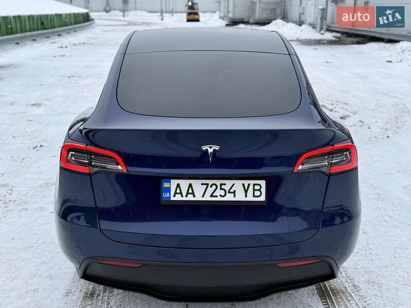 Позашляховик / Кросовер Tesla Model Y 2023 в Києві