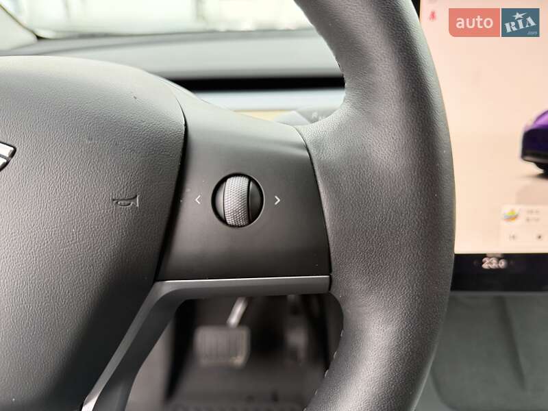 Позашляховик / Кросовер Tesla Model Y 2023 в Києві