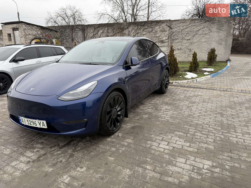 Внедорожник / Кроссовер Tesla Model Y 2023 в Запорожье