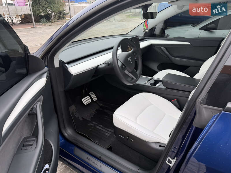 Позашляховик / Кросовер Tesla Model Y 2023 в Запоріжжі фото 9 Позашляховик / Кросовер Tesla Model Y 2023 в Запоріжжі