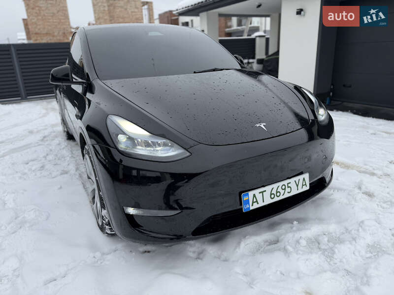 Позашляховик / Кросовер Tesla Model Y 2023 в Івано-Франківську фото 8 Позашляховик / Кросовер Tesla Model Y 2023 в Івано-Франківську