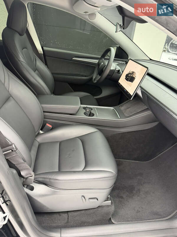 Позашляховик / Кросовер Tesla Model Y 2023 в Івано-Франківську фото 25 Позашляховик / Кросовер Tesla Model Y 2023 в Івано-Франківську