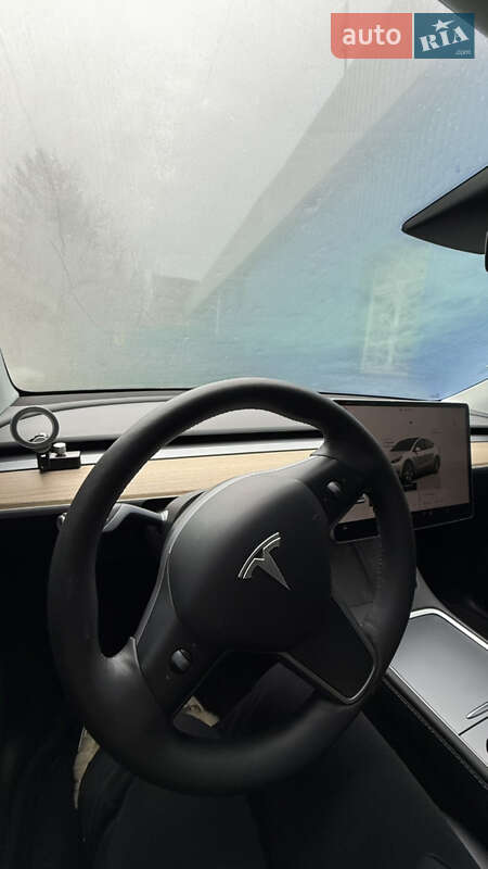 Позашляховик / Кросовер Tesla Model Y 2023 в Кам'янському фото 20 Позашляховик / Кросовер Tesla Model Y 2023 в Кам'янському