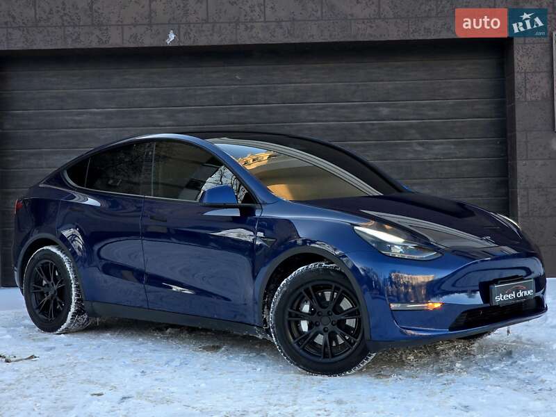 Tesla Model Y 2022