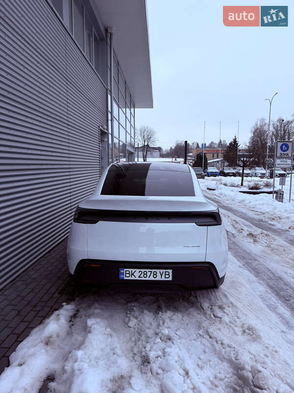 Внедорожник / Кроссовер Tesla Model Y 2025 в Ровно фото 49 Внедорожник / Кроссовер Tesla Model Y 2025 в Ровно