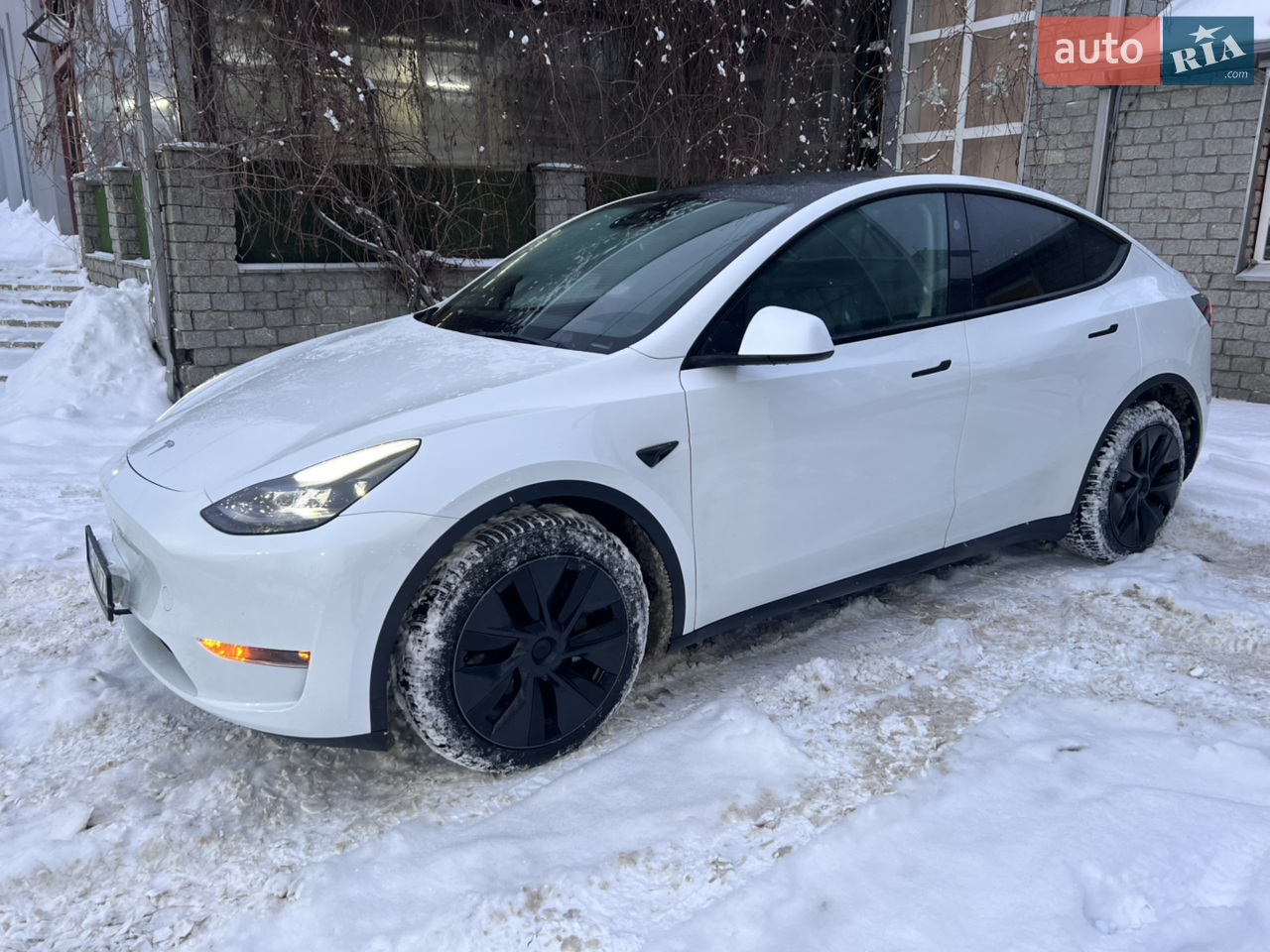 2024 Tesla Model Y - мініатюра 22