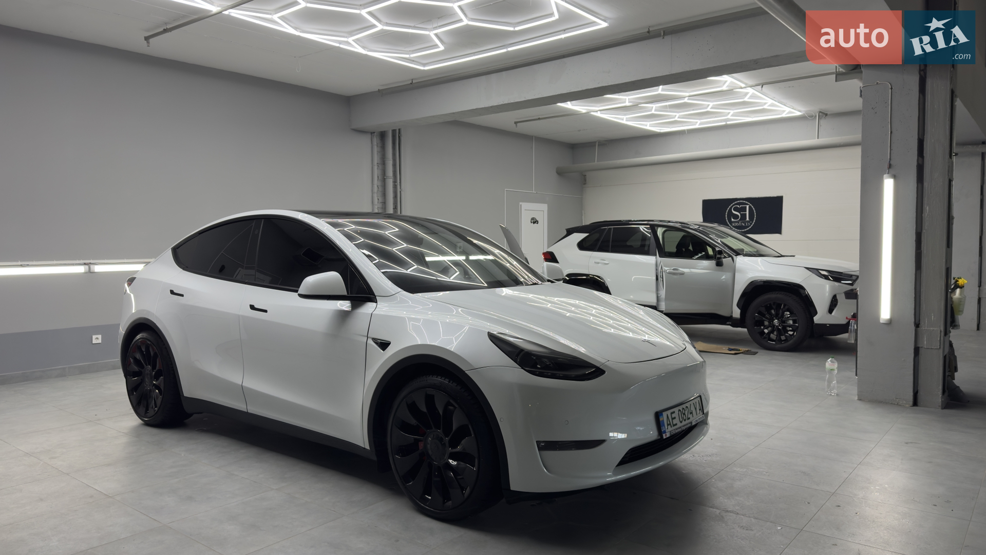 2022 Tesla Model Y - мініатюра 2