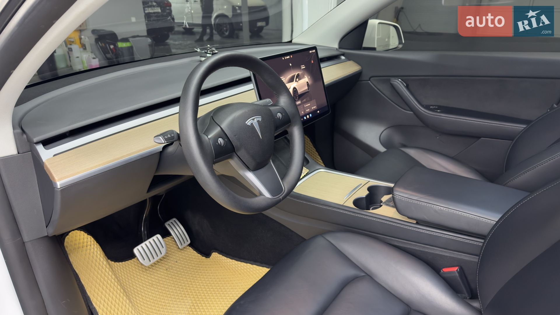 2022 Tesla Model Y - мініатюра 13