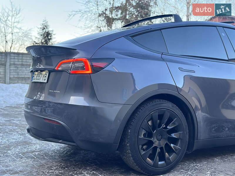 Позашляховик / Кросовер Tesla Model Y 2021 в Ковелі