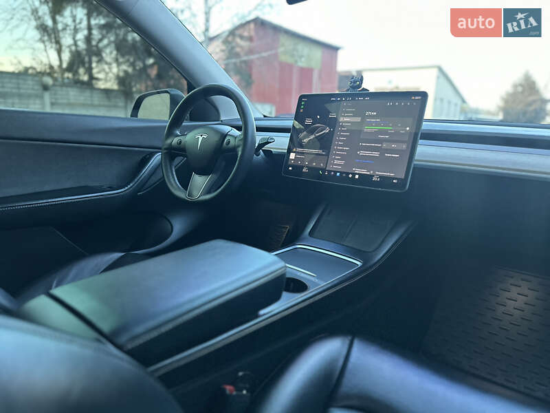 Позашляховик / Кросовер Tesla Model Y 2021 в Ковелі
