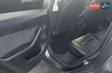 Внедорожник / Кроссовер Tesla Model Y 2022 в Киеве