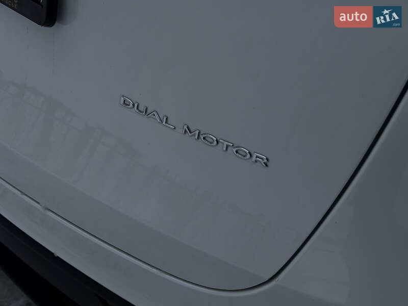 Внедорожник / Кроссовер Tesla Model Y 2023 в Ивано-Франковске фото 7 Внедорожник / Кроссовер Tesla Model Y 2023 в Ивано-Франковске