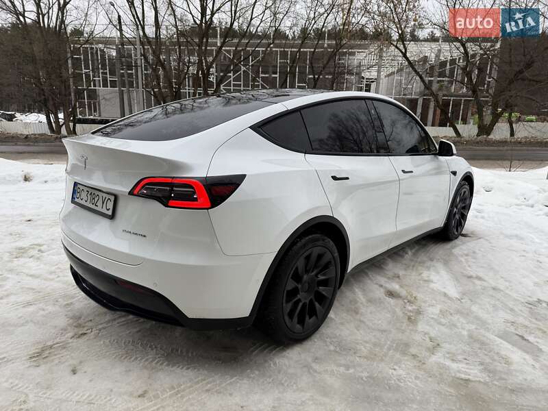 Внедорожник / Кроссовер Tesla Model Y 2020 в Львове