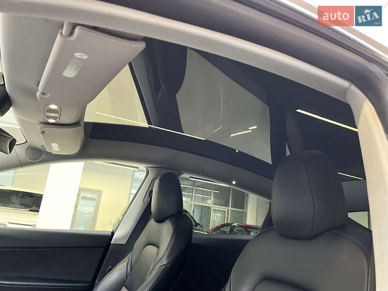 Позашляховик / Кросовер Tesla Model Y 2022 в Хмельницькому