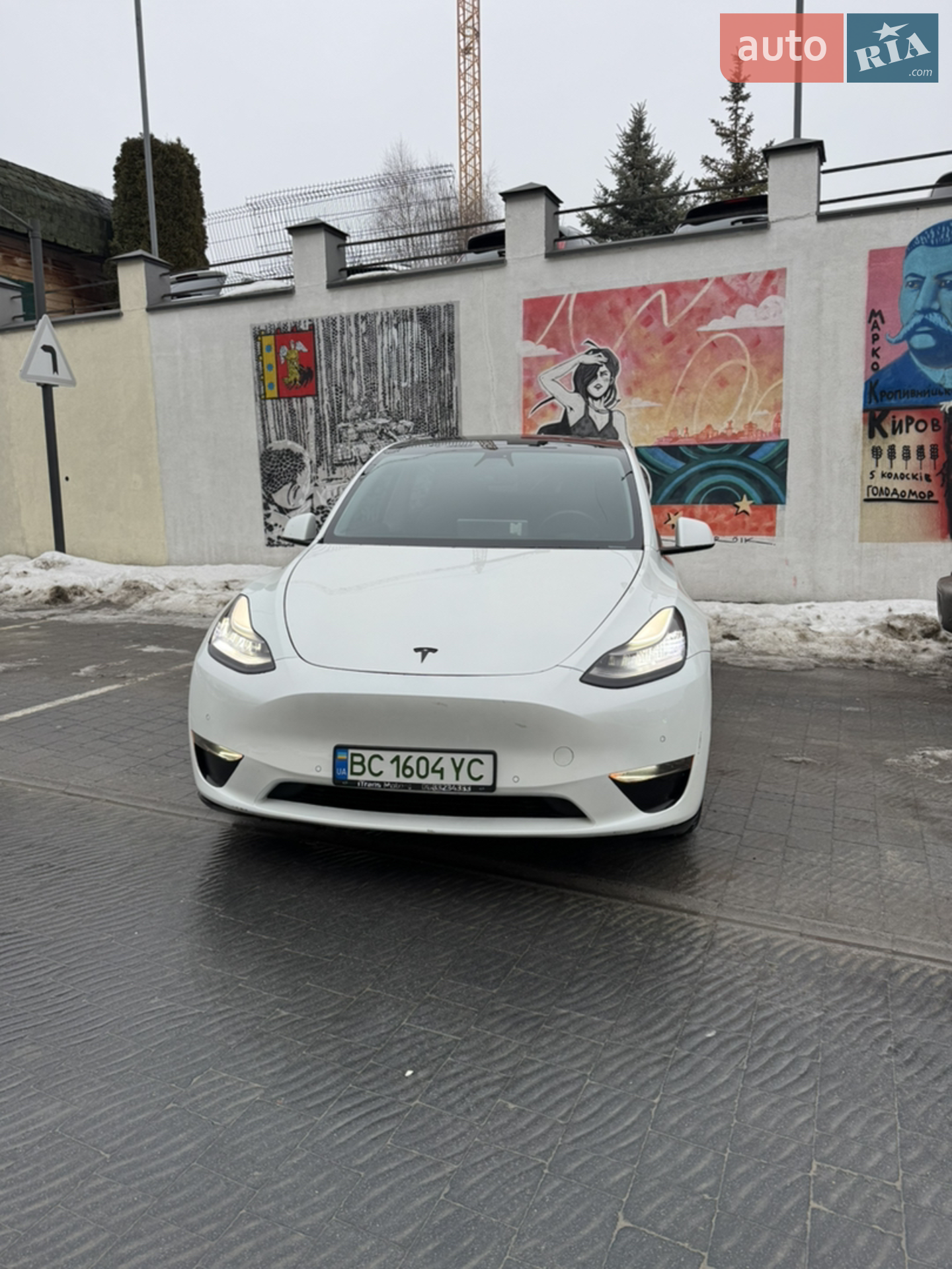 2020 Tesla Model Y - мініатюра 31