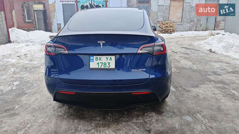 Позашляховик / Кросовер Tesla Model Y 2022 в Рівному
