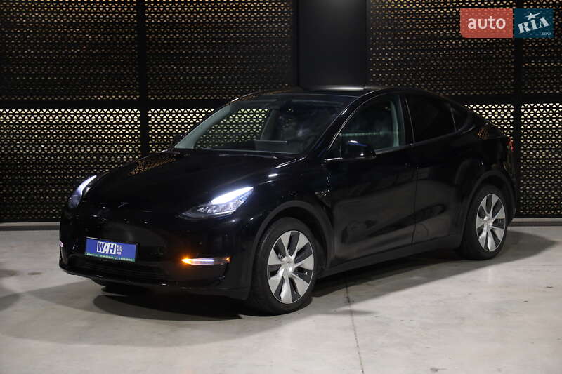 Позашляховик / Кросовер Tesla Model Y 2022 в Луцьку
