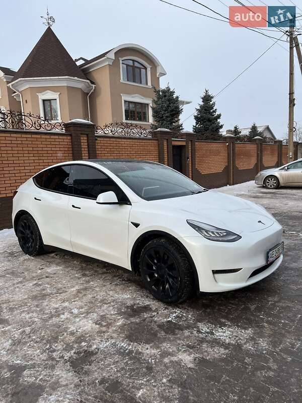 Внедорожник / Кроссовер Tesla Model Y 2021 в Кривом Роге фото 2 Внедорожник / Кроссовер Tesla Model Y 2021 в Кривом Роге