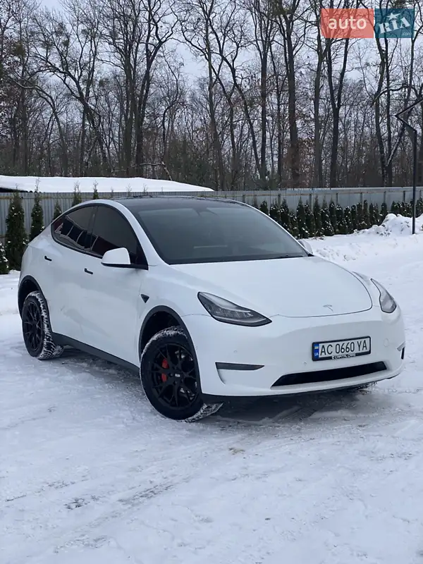 Tesla Model Y