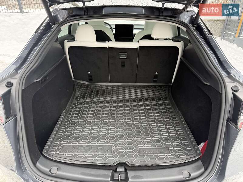 Внедорожник / Кроссовер Tesla Model Y 2023 в Белой Церкви