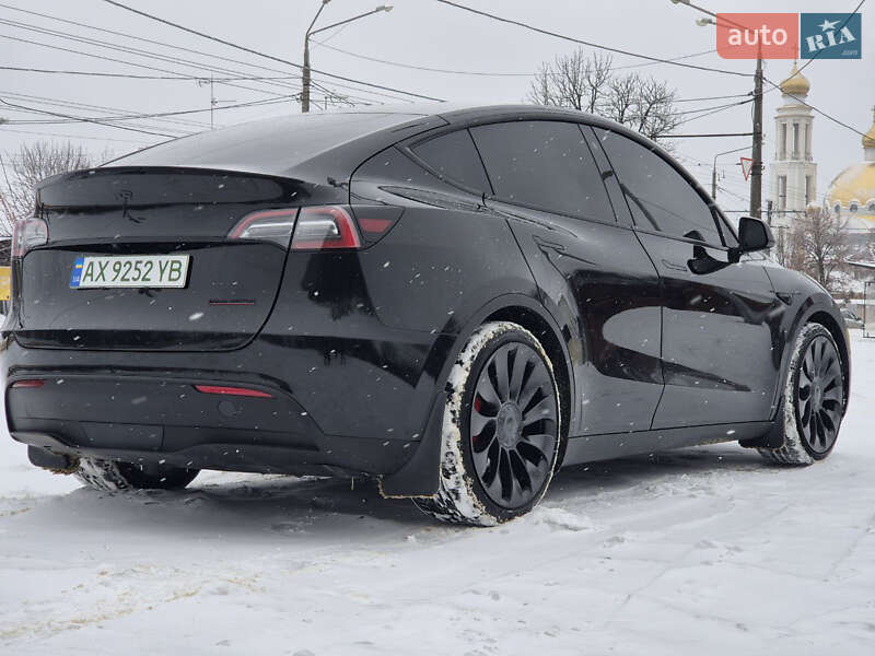 Внедорожник / Кроссовер Tesla Model Y 2023 в Харькове