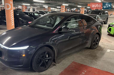 Позашляховик / Кросовер Tesla Model Y 2025 в Києві
