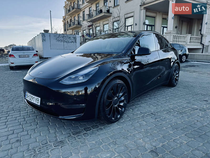 Tesla Model Y 2022 Tesla Model Y 2022