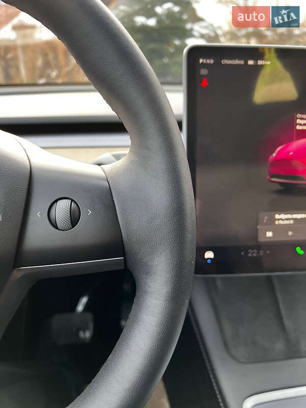 Позашляховик / Кросовер Tesla Model Y 2022 в Львові