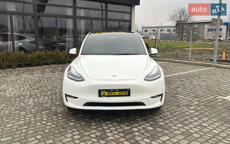 Позашляховик / Кросовер Tesla Model Y 2021 в Мукачевому