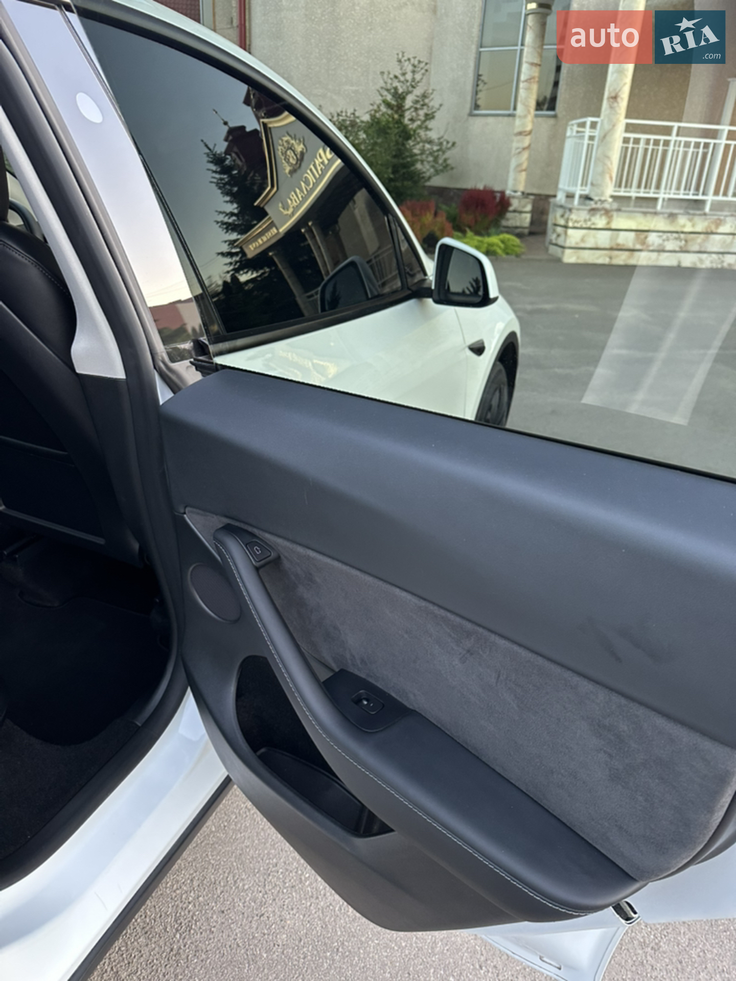2023 Tesla Model Y - мініатюра 50