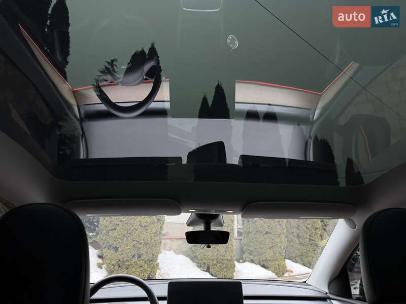 Позашляховик / Кросовер Tesla Model Y 2023 в Львові фото 14 Позашляховик / Кросовер Tesla Model Y 2023 в Львові