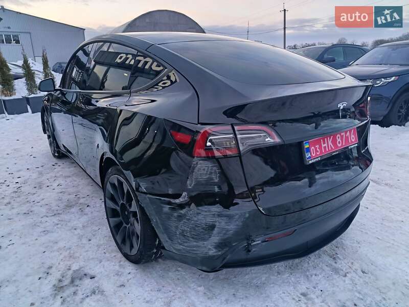 Позашляховик / Кросовер Tesla Model Y 2021 в Луцьку