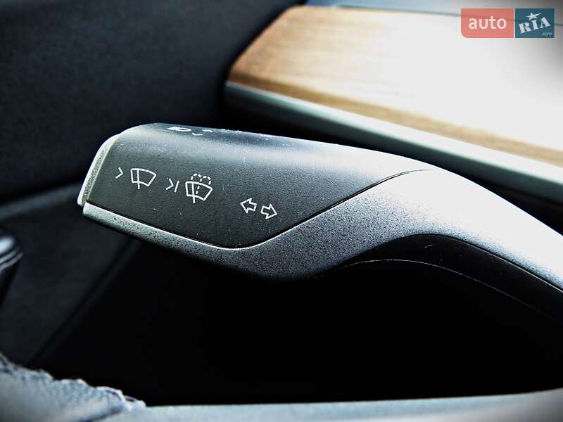 Внедорожник / Кроссовер Tesla Model Y 2022 в Черкассах фото 15 Внедорожник / Кроссовер Tesla Model Y 2022 в Черкассах