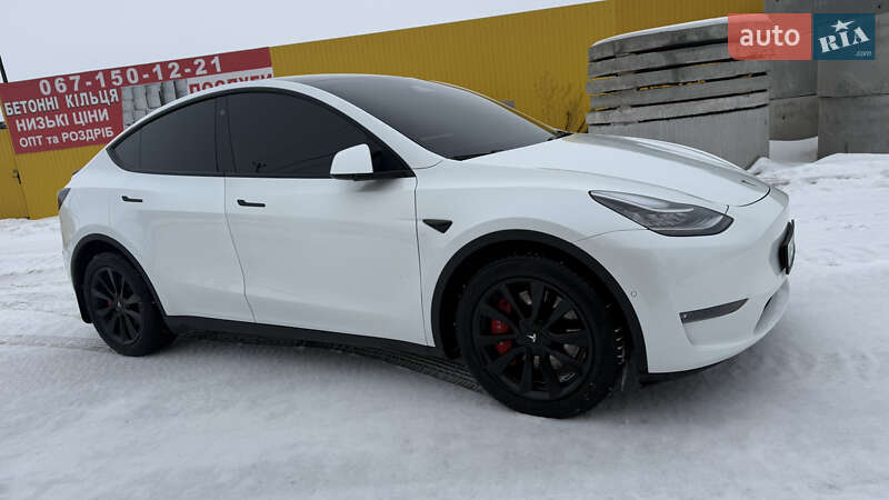 Внедорожник / Кроссовер Tesla Model Y 2022 в Гатном фото 8 Внедорожник / Кроссовер Tesla Model Y 2022 в Гатном