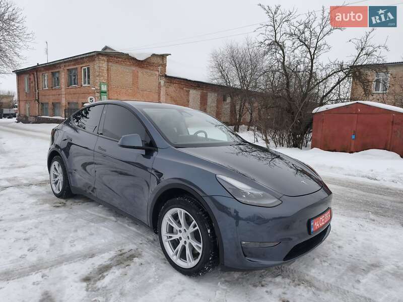 Позашляховик / Кросовер Tesla Model Y 2023 в Білій Церкві фото 4 Позашляховик / Кросовер Tesla Model Y 2023 в Білій Церкві