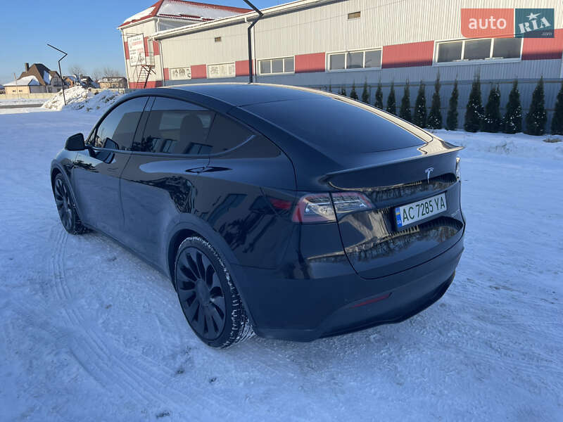 Позашляховик / Кросовер Tesla Model Y 2022 в Луцьку