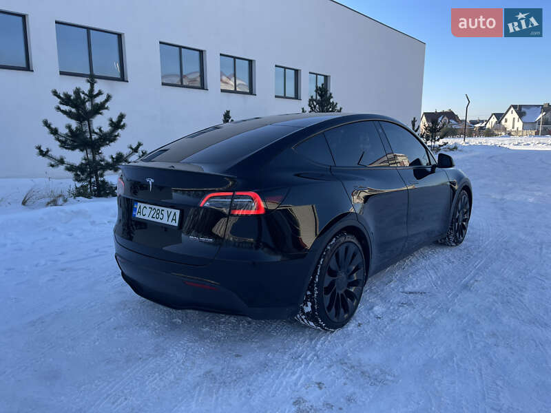 Позашляховик / Кросовер Tesla Model Y 2022 в Луцьку